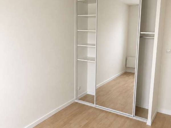 Colocation / Appartement 3 pièces de 74 m², Villeurbanne, Rue de la Doua / Photo 2