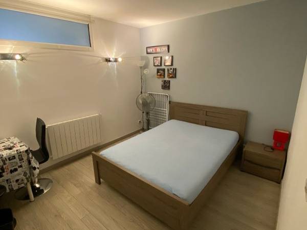 Colocation / Appartement 4 pièces de 72 m², Lyon, Rue Saint-Antoine / Photo 2