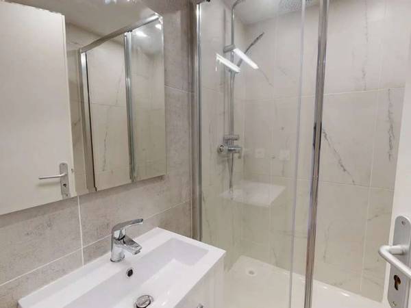 Colocation / Appartement 4 pièces de 67 m², Marseille, Rue du Sud Et du Père Louis Thérobe / Photo 7