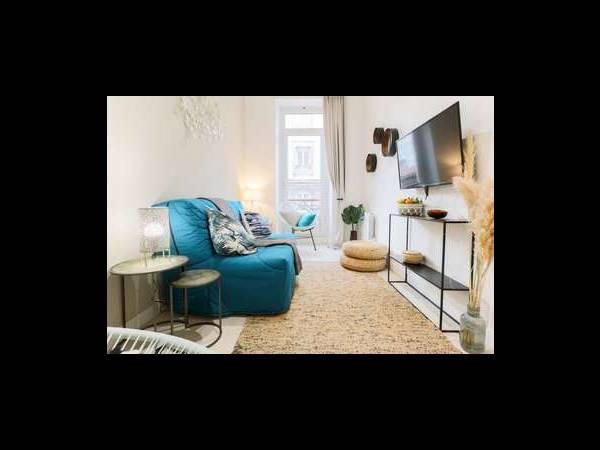Colocation / Appartement 4 pièces de 55 m², Marseille, Rue de Crimee / Photo 2