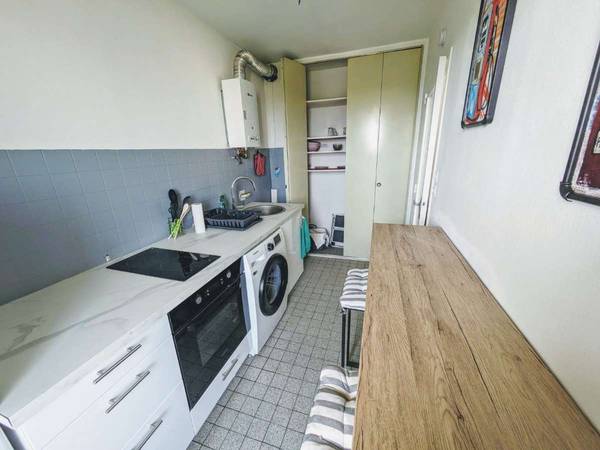 Location / Appartement 1 pièce de 33 m², Montpellier, Avenue Paul Bringuier / Photo 2