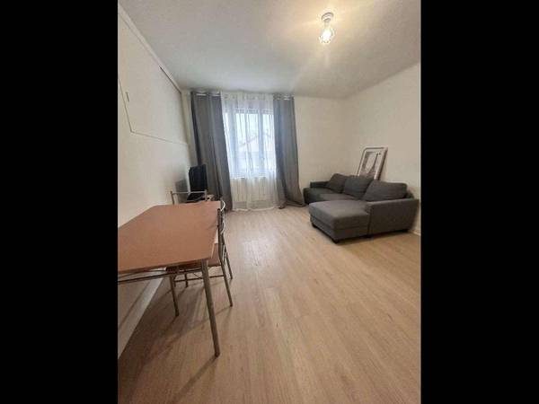 Colocation / Appartement 4 pièces de 65 m², L'Haÿ-les-Roses, Rue Antoine Hajje / Photo 2