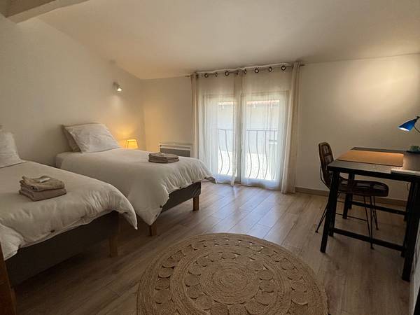 Colocation / Maison 3 pièces de 69 m², Avignon, Rue de la Tour / Photo 2