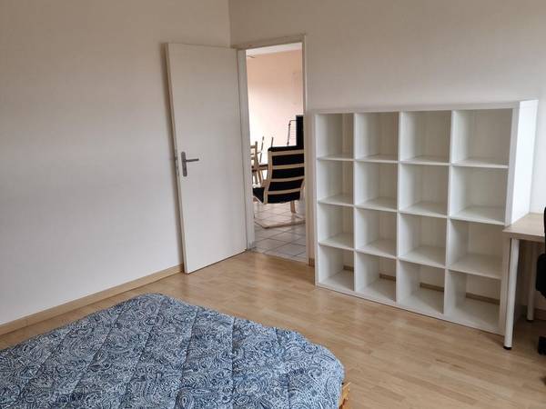 Colocation / Appartement 3 pièces de 95 m², Strasbourg, Rue de Haslach 5eme Etage / Photo 2
