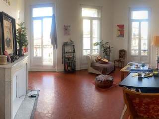 Sublet / 4-bedroom flat · 105 m², Marseille, Rue Colbert