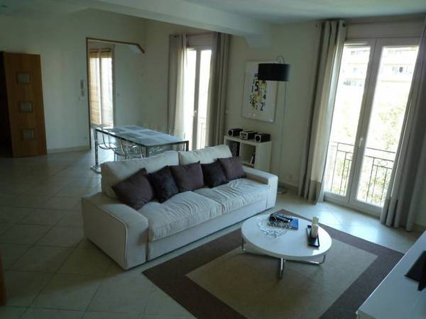Chambre chez l'habitant / Appartement 1 pièce, Marseille / Photo 2