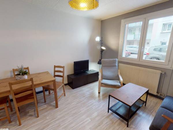 Colocation / Appartement 4 pièces de 64 m², Grenoble, Rue Guynemer / Photo 13