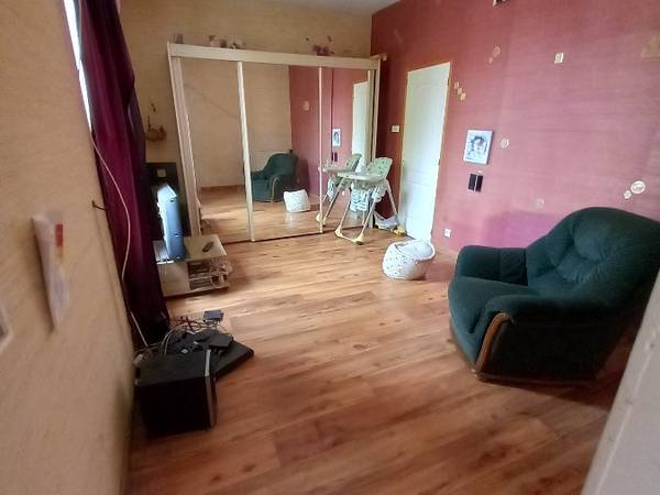 Sous-location / Maison 9 pièces de 200 m², Mars-la-Tour, Ferme de Mariaville / Photo 3