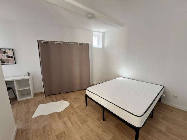 Colocation / Appartement 4 pièces de 71 m², Strasbourg, Rue des Planches / Photo 2