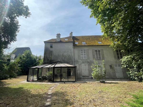 Location / Studio de 30 m², Meaux, Place Saint Maur / Photo 6