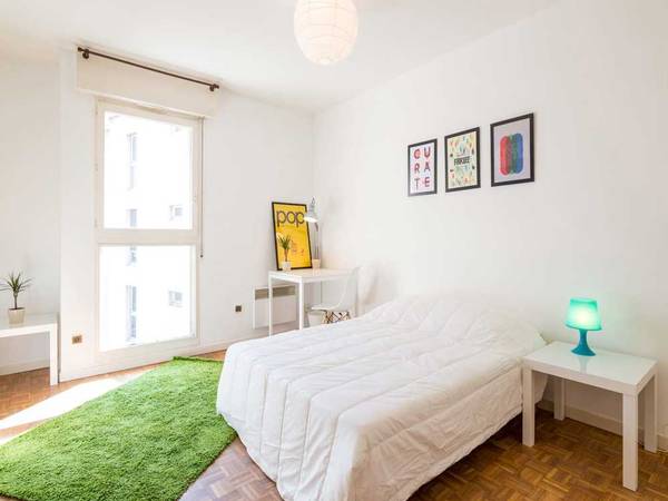 Colocation / Appartement 5 pièces de 100 m², Lyon, Rue des Rancy / Photo 2