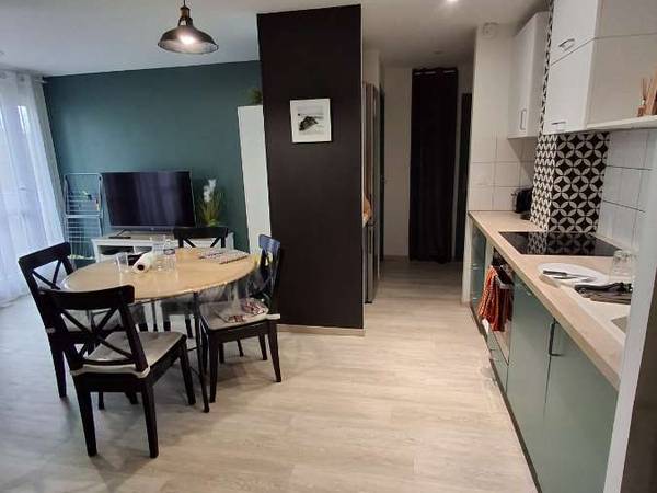 Colocation / Appartement 5 pièces de 82 m², Toulouse, Place de Montélimar / Photo 2