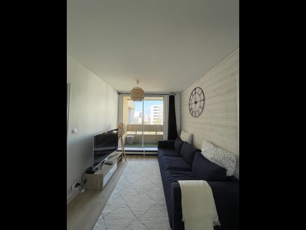 Colocation / Appartement 5 pièces de 84 m², Élancourt, Residence les Nouveaux Horizons / Photo 8