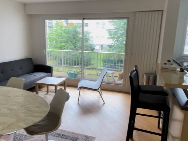 Colocation / Appartement 5 pièces de 95 m², Paris, Rue Lasson / Photo 2