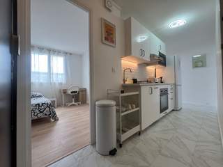 Colocation / Appartement 3 pièces de 45 m², Clichy, Boulevard Victor Hugo