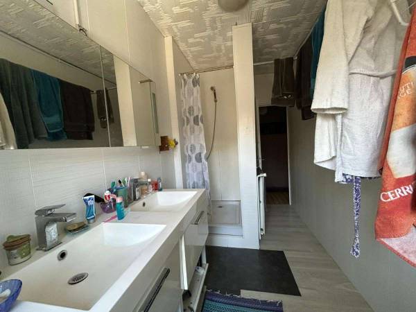 Colocation / Appartement 6 pièces de 112 m², Lille, Rue Mexico / Photo 7