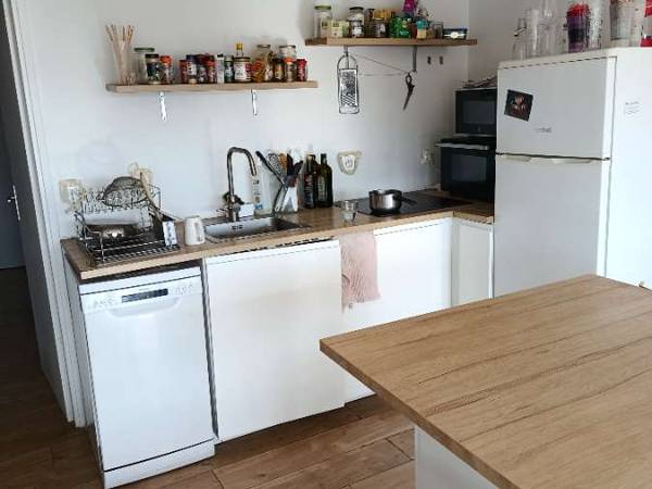 Colocation / Appartement 3 pièces de 70 m², Marseille, Avenue Jules Cantini / Photo 4