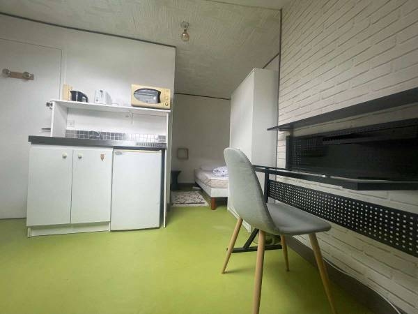 Student room / 1-bedroom flat · 10 m², Orléans, Rue des Bons Etats / Photo 2