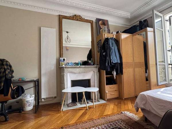 Sous-location / Appartement 8 pièces de 183 m², Paris, Rue du Faubourg Poissonnière / Photo 2