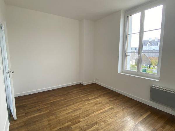Location / Appartement 3 pièces de 55 m², Châteaubriant, Rue d'Ancenis / Photo 2