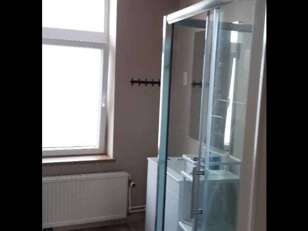 Colocation / Maison 10 pièces de 125 m², Liège, Rue du Val-Benoît / Photo 2