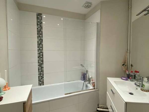 Colocation / Appartement 4 pièces de 72 m², Lyon, Rue de l'Université / Photo 5