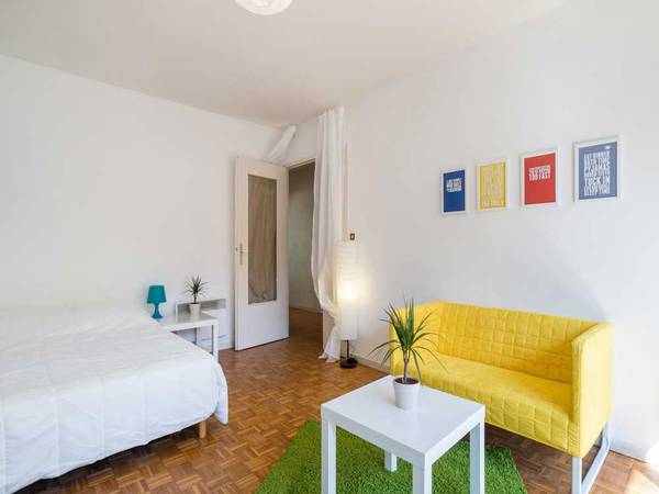 Colocation / Appartement 5 pièces de 100 m², Lyon, Rue des Rancy / Photo 2