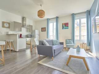 Flatsharing / 4-bedroom flat · 60 m², Reims, Rue Clairmarais
