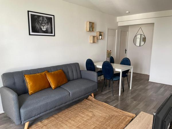 Colocation / Appartement 5 pièces de 75 m², Le Bouscat, Avenue de la Libération Charles de Gaulle / Photo 2