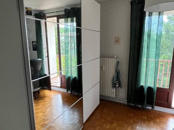 Flatsharing / 5-bedroom flat · 102 m², Bron, Boulevard Pinel / Photo 2