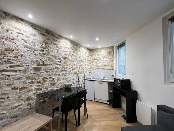 Location / Studio de 19 m², Angers / Photo 2