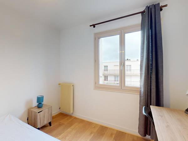 Colocation / Appartement 5 pièces de 92 m², Rennes, Rue Frédéric Mistral / Photo 2