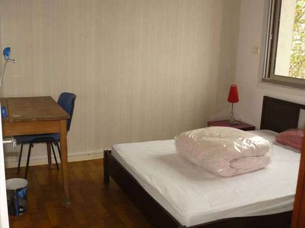 Colocation / Appartement 3 pièces de 75 m², Issy-les-Moulineaux, Rue de l'Egalité / Photo 3