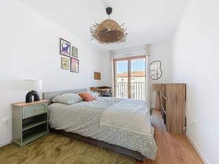 Colocation / 6 rooms apartment · 109 m², Montreuil, Rue de Paris