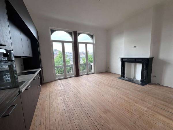 Colocation / Duplex 4 pièces de 195 m², Liège, Quai Edouard Van Beneden / Photo 2