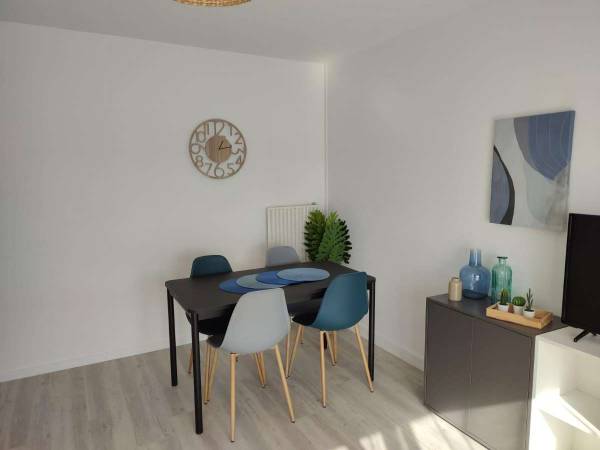 Location / Appartement 4 pièces de 71 m², Nantes, Allée Beau Rivage / Photo 2