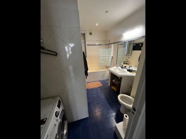 Colocation / Appartement 6 pièces de 150 m², Paris, Rue de Tocqueville / Photo 2