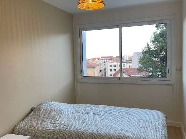 Colocation / Appartement 4 pièces de 68 m², Clermont-Ferrand, Rue André Theuriet / Photo 9