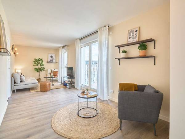 Colocation / Appartement 6 pièces de 140 m², Asnières-sur-Seine, Rue Henri Bergson / Photo 2