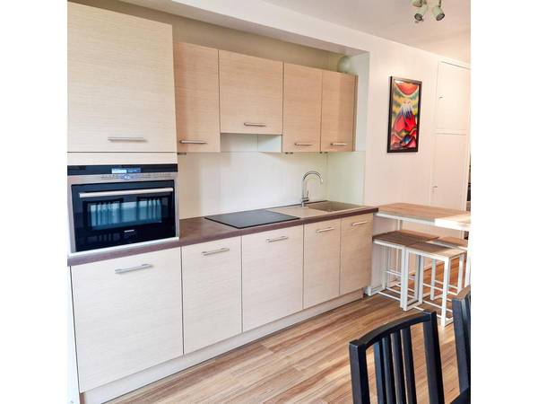 Colocation / Appartement 5 pièces de 80 m², Neuilly-sur-Marne, Rue Jean Perrin / Photo 2