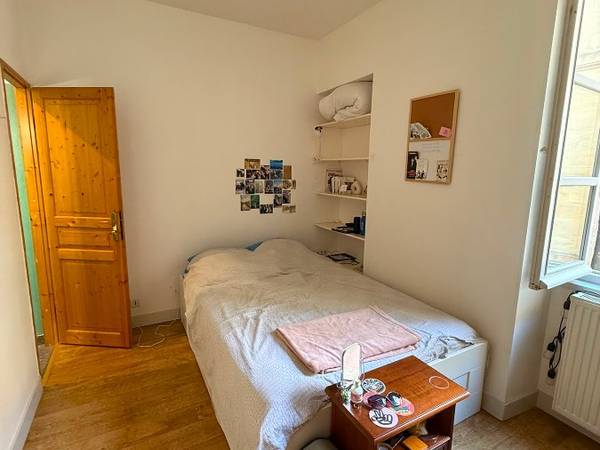 Colocation / Appartement 6 pièces de 85 m², Bordeaux, Rue Sainte-Catherine / Photo 2