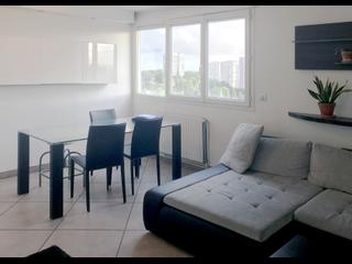 Colocation / Appartement 4 pièces de 81 m², Bagnolet, Rue Adélaïde Lahaye