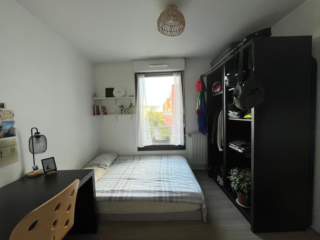 Coliving / Immeuble 4 pièces de 70 m², Saint-Denis, Rue Denfert-Rochereau