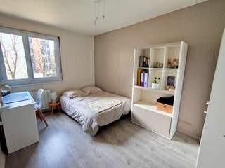Sublet / 5-bedroom flat · 93 m², Villeurbanne, Rue Georges Courteline