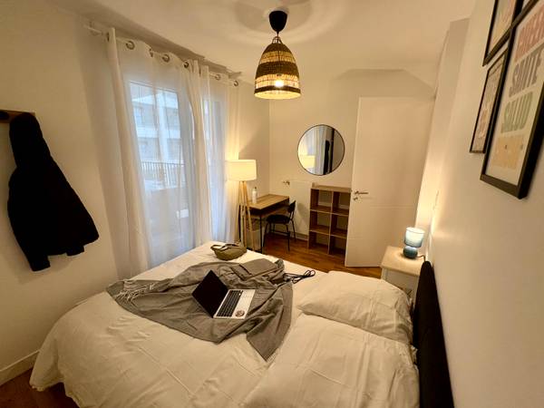 Colocation / Appartement 6 pièces de 104 m², Clichy, Bis Rue du Landy / Photo 2