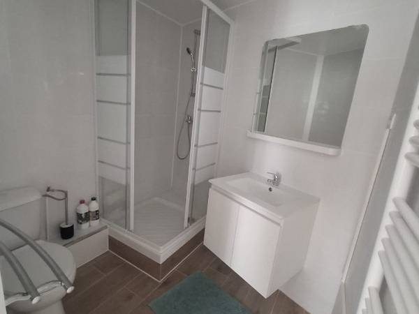 Colocation / Maison 6 pièces de 150 m², Saint-Ouen-sur-Seine, Rue Adrien Lesesne / Photo 10