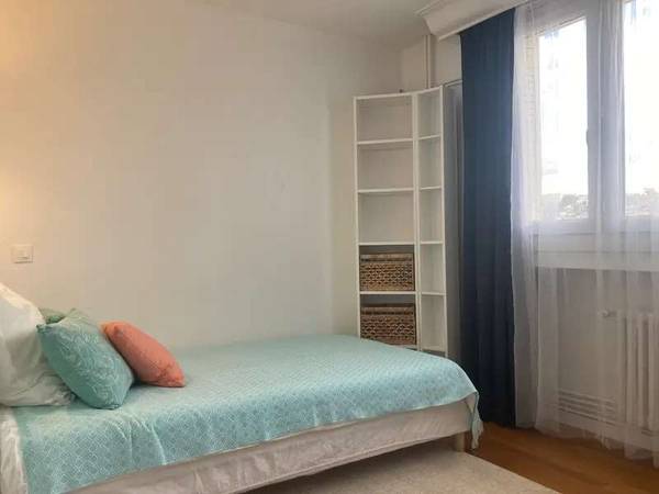 Colocation / Appartement 5 pièces de 120 m², Saint-Étienne, Rue du Onze Novembre / Photo 2