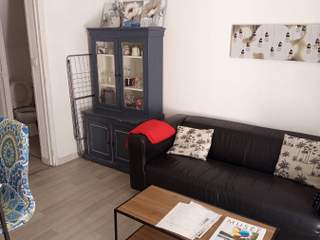 Rental / 6 rooms house · 72 m², Arles, Chemin de la Fortune