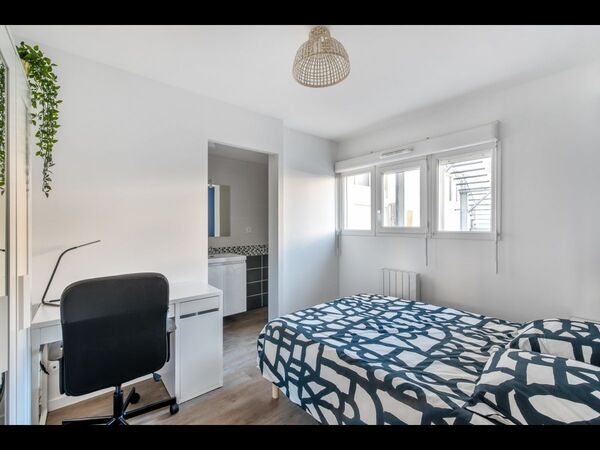 Colocation / Appartement 5 pièces de 76 m², Angers, Bis Boulevard de Strasbourg / Photo 8