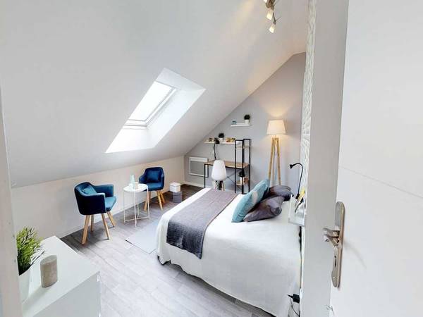 Colocation / Appartement 3 pièces de 90 m², Lille, Rue de Wazemmes / Photo 2